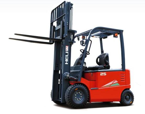 QQ截圖20181031162240.jpg 北京叉車租賃的是時候我們應該怎么選擇呢?